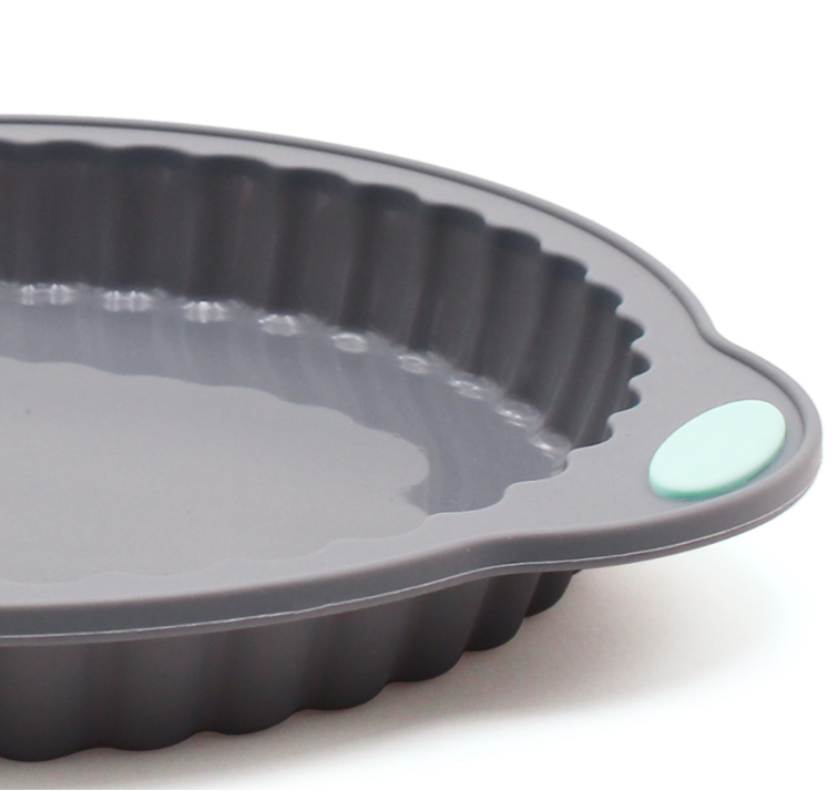 Underwire round Lace Cake Mold Non-Stick Corrugated Silicone Baking Pan Pizza Mold Baking Tools