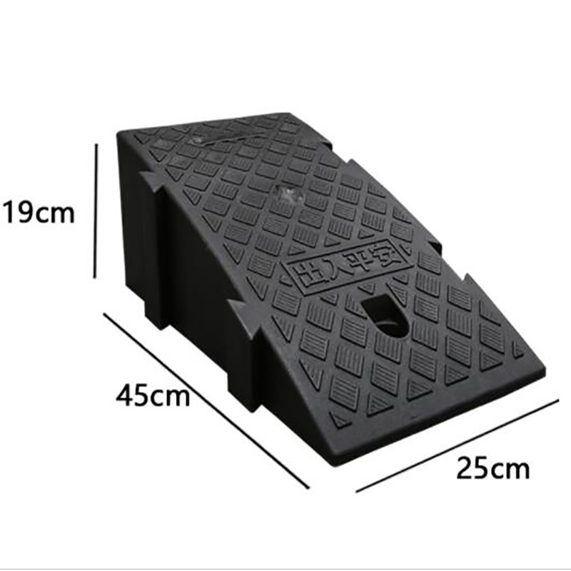 Reliable safety car lift ramp electric wheelchair  best barrier  motorcycle kick board stress free