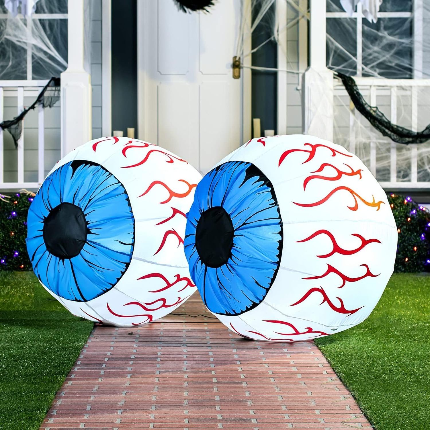 Halloween eyeballs Light Up Large Set of giant Inflatable Eyeball Blow Up for Party Halloween Inflatable outdoor yard Decoration