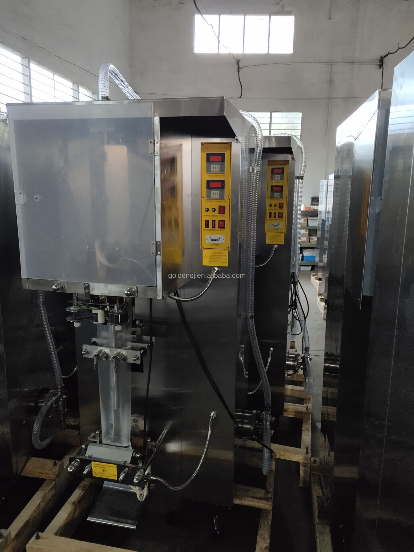 Pure Water machine in Ghana Good Quality Cheap Price 2200b/h Sachet Water Filling Packing Machine sachet water machine price