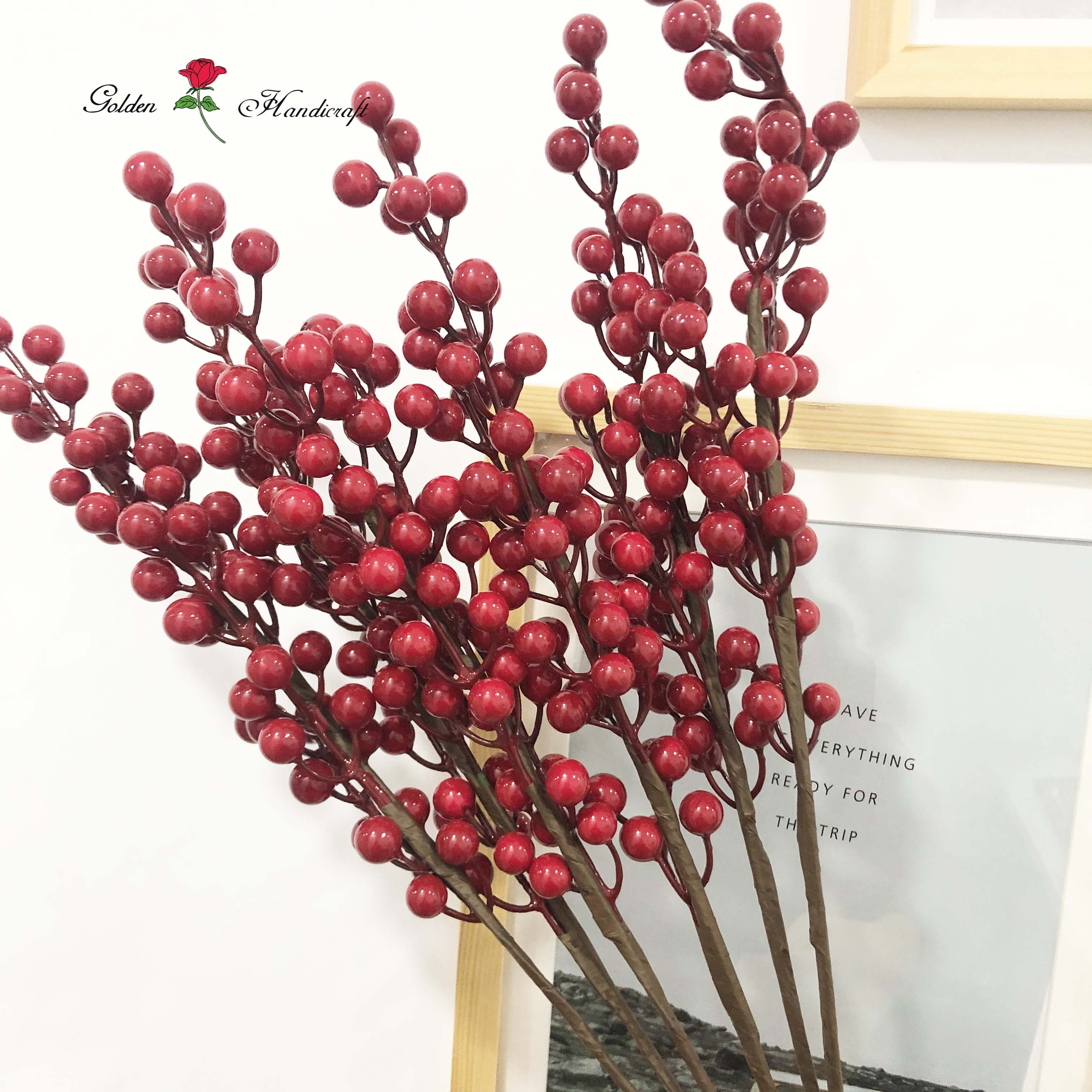 QSLHF-116 Artificial Red Berry Stems Christmas Holly Berry Branches for Holiday Home Decor and Crafts