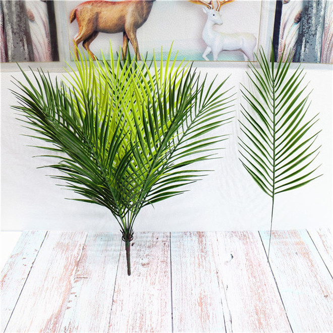 D3091 Hot Sale Artificial Plastic Plant Palm Leaves For Outdoor Decoration