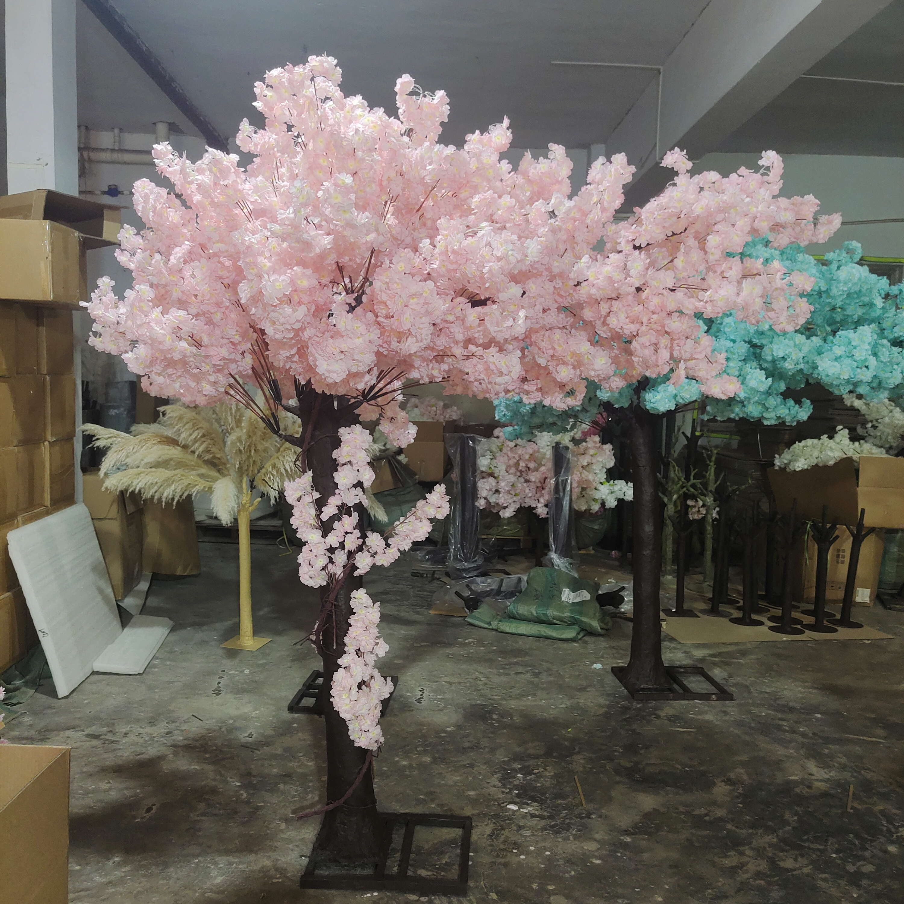 Indoor Outdoor Customized Size Sakura Table Small Big Artificial Red White Pink Cherry Blossom Tree For Wedding Decor