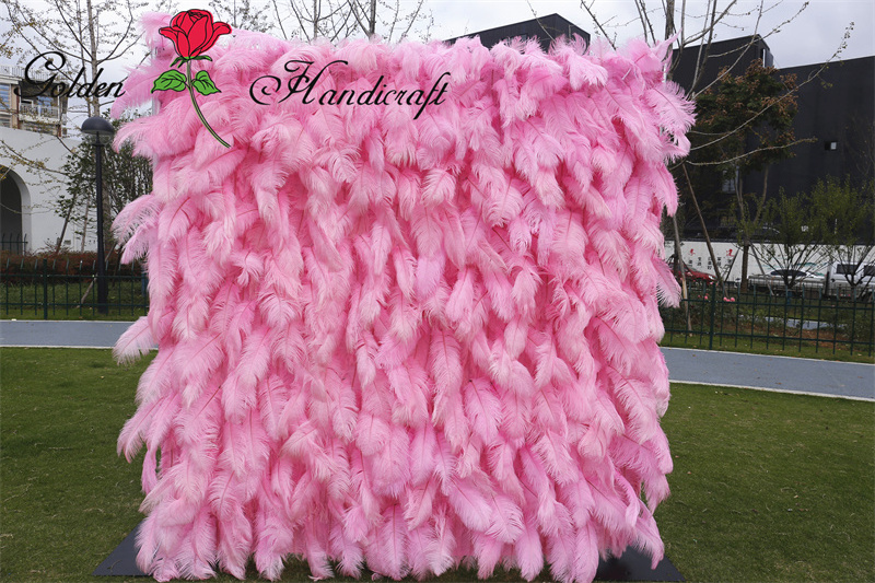 QSLH-K146 Hot Selling Pink Feather Wall Wedding Flower Wall Backdrop Flamingo Pink Feather Wall Floral Decoration