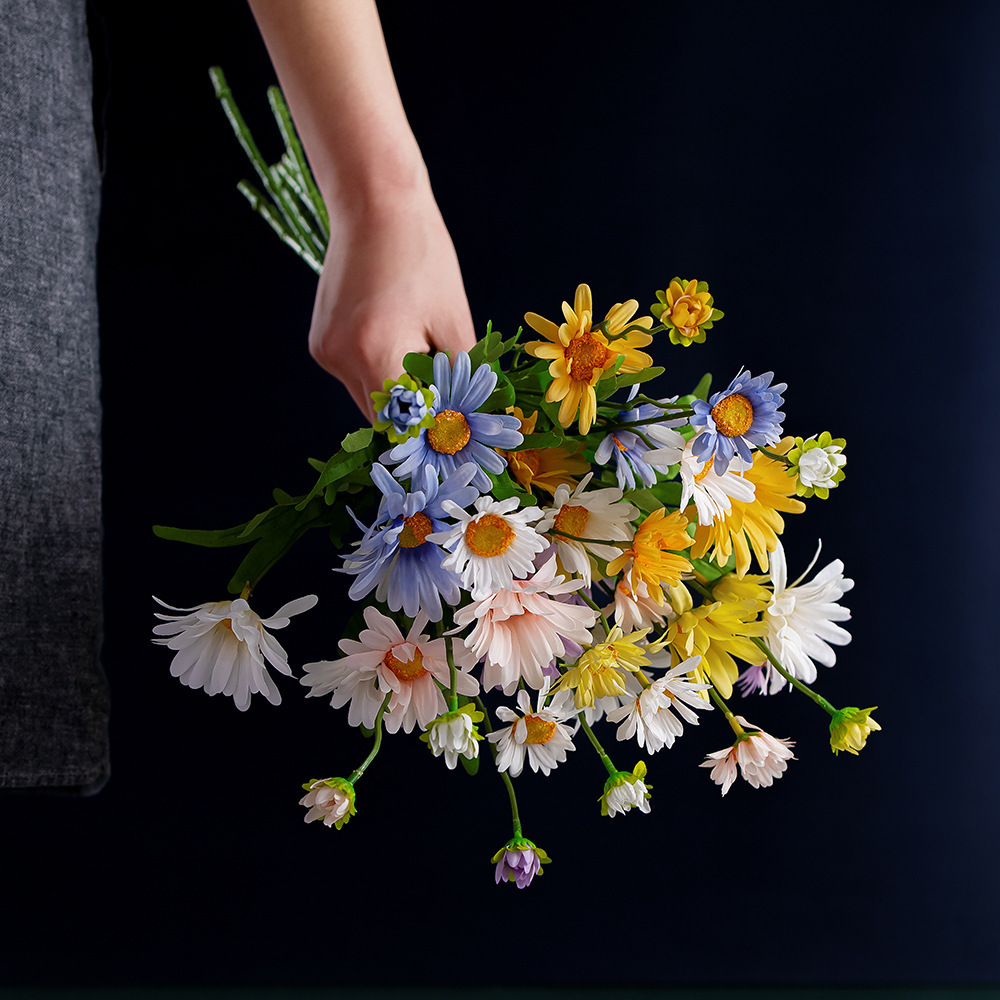 Artificial Small Daisy Flowers Event Decoration Flower Arrangement Flower Fillers Chrysanthemum Daisy for Home Decoration