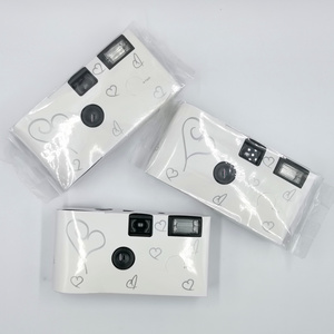 35mm Film Disposable Camera with Flash Pre-load 16EXP Color Film Build in Alkaline Battery with Wedding Party Design