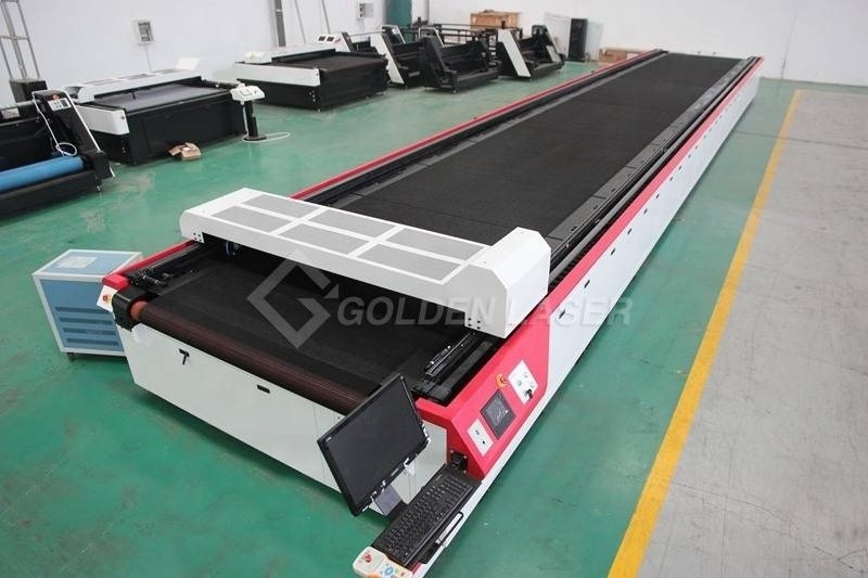 Large Format Auto Feeding Textile Laser Cutting Machine for Carpet with Conveyor