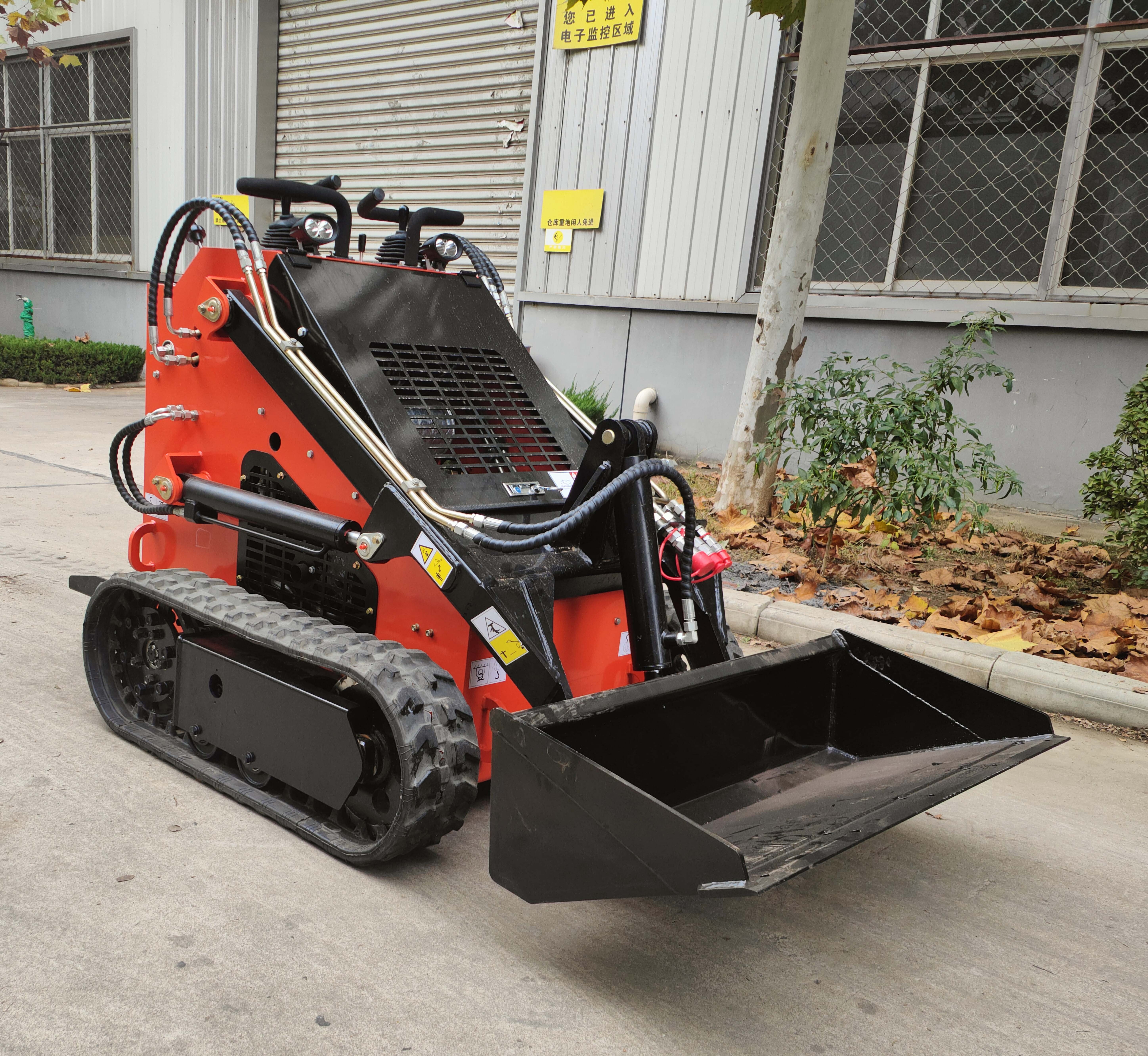 CE/EPA Mini Track Skid Steer Loders 500kg with Attachment Parts Price for Sale