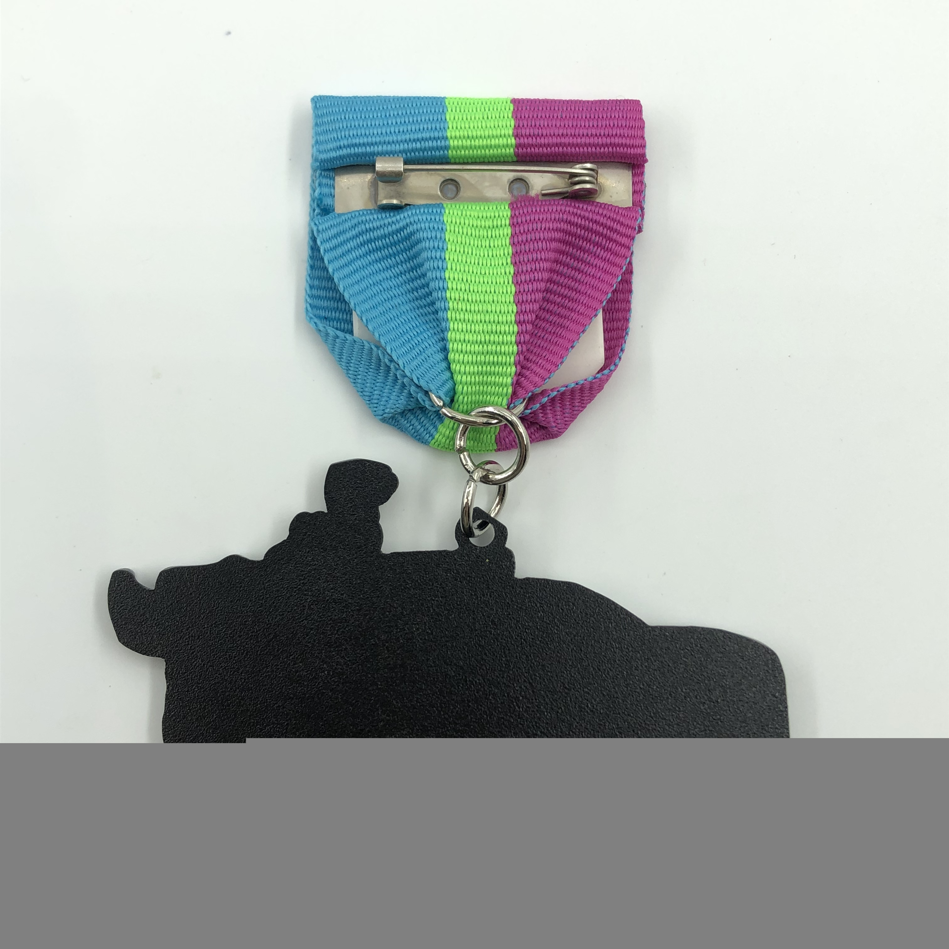 New Design Fashion 2D Enmael Safety Pin Carnival Fiesta Medaille Custom Medal with Silk Screen Printing Lanyard