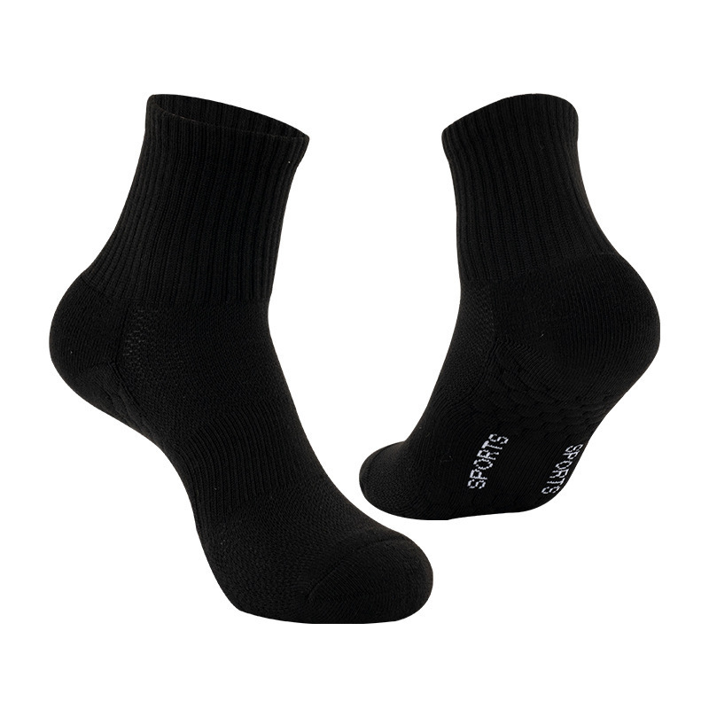 Unisex high quality crew OEM personalized design sports socks custom compression Running grip socks