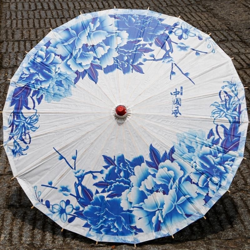 Chinese traditional handmade parasol oil paper umbrellas silk fabrics umbrella with print pattern