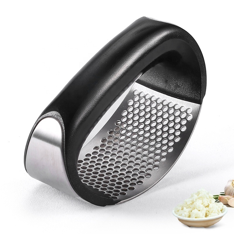 Factory Customized Stainless Steel Garlic Mincer Crusher and Peeler Garlic Press Rocker with Ergonomic Handle