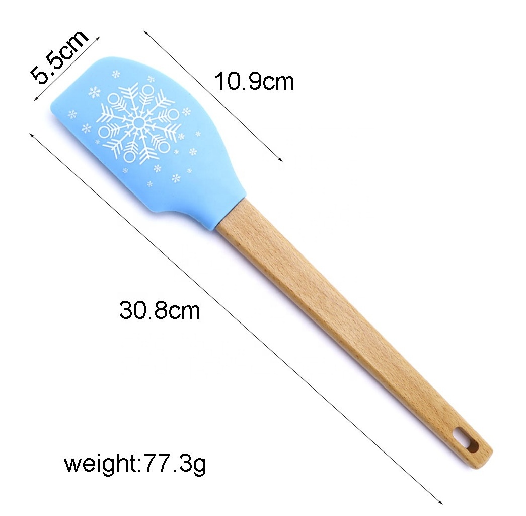 High Quality Personalized Offset Christmas Snowflake Pattern Wooden Handle Cake Spatula