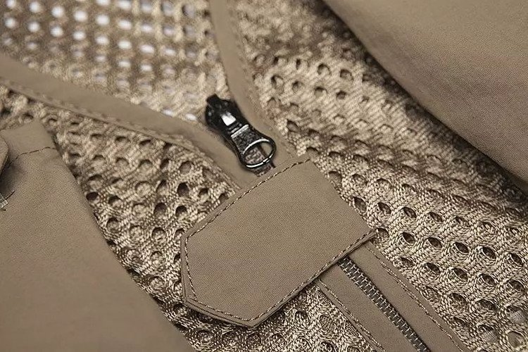 Multifunctional Fishing Vest Multi-pocket Breathable multi-functional Comfort Cotton Cargo Tooling Waistcoat Custom Vest