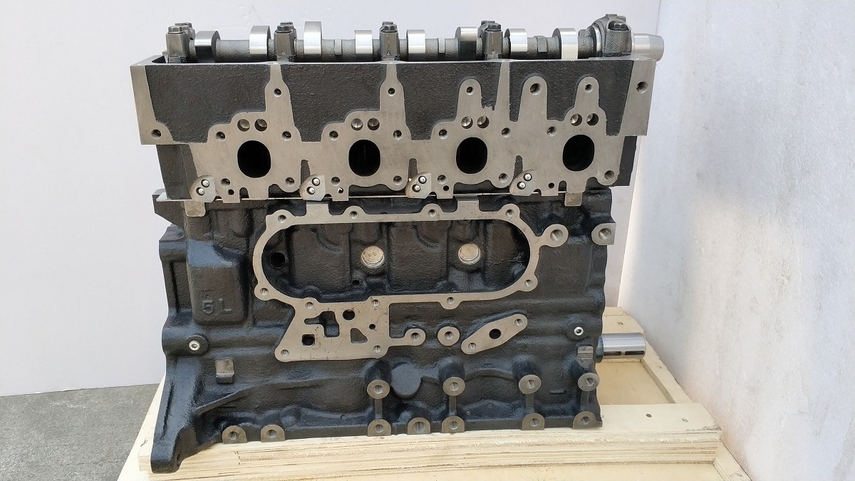 Brand New Engine Long Block 2L / 3L / 5L Engine for TOYOTA HIACE Engine