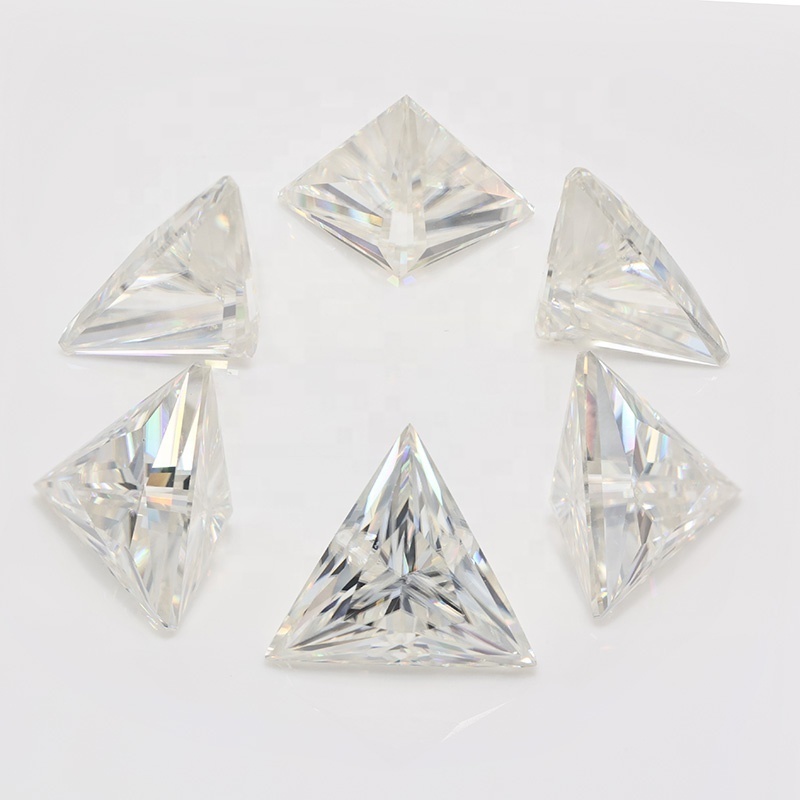 Best Quality GRA Fancy Cut Tringle Synthetic Moissanite Loose Stone Trillion Shape White Moissanite Gems