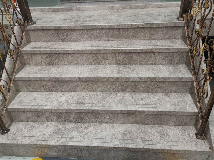 Hot Selling Pattern Italian Ash Grey Marble Tiles for Apartment Villa Stairs