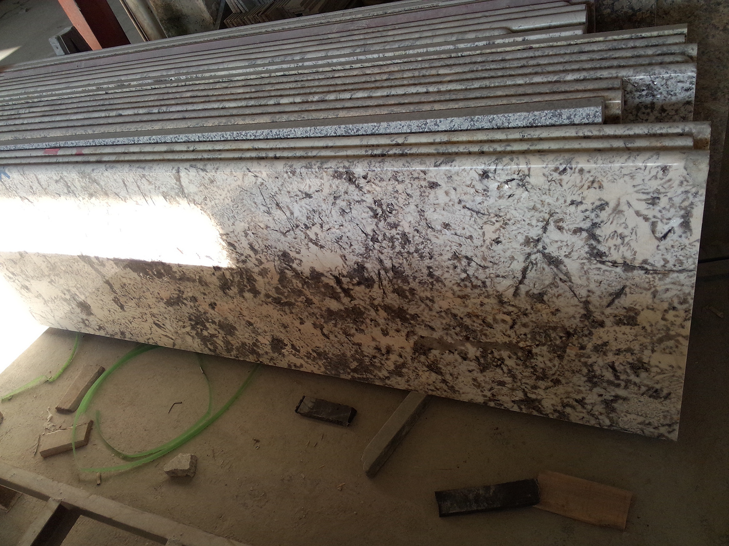 GOLDTOP OEM/ODM granito azulejo hot sell blue ice granite floor white granite slab natural granite kitchen countertop