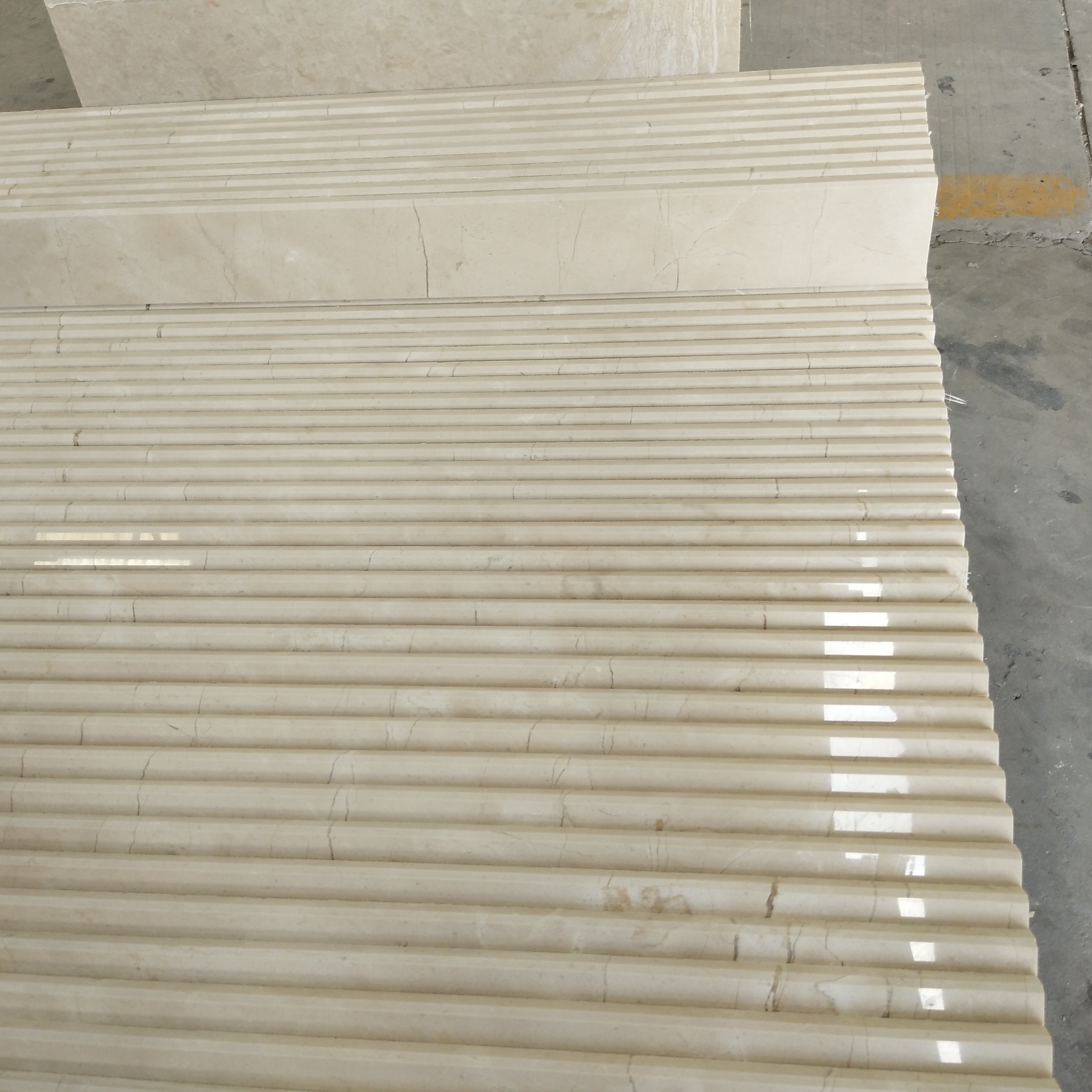 OEM/ODM marmol Factory price top grade spain Cream Beige floor Tiles Slabs 24 x 24 wall tiles Crema Marfil marble