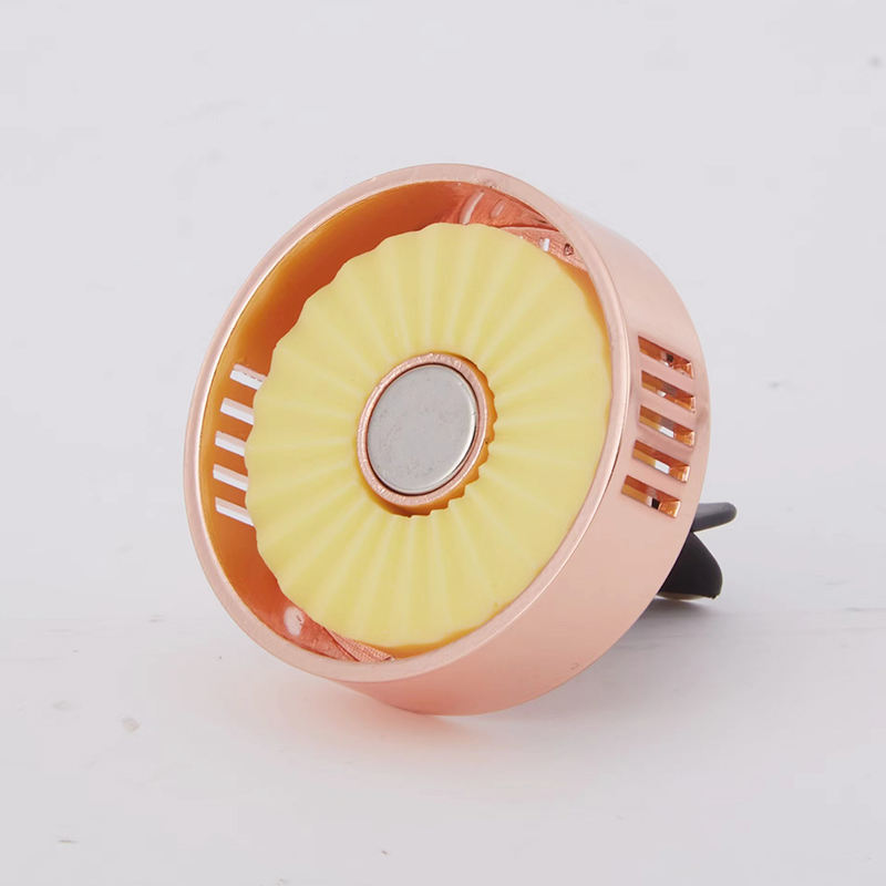 Premium Fragrance Scent Lambskin Car Air Diffuser Freshener Auto Outlet Perfume Clip Vent Clip Car Aromatherapy