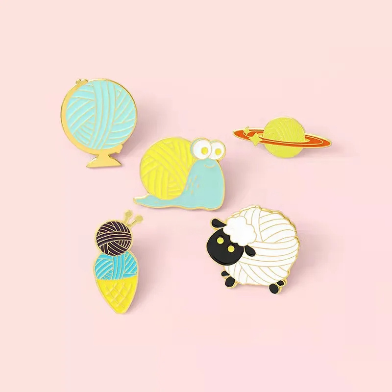 Wholesale Woollen Crafts Badges Funny Globe Ice Cream Planet Snails Sheep Brooches Woolen Ball Lapel Pin Enamel Pins