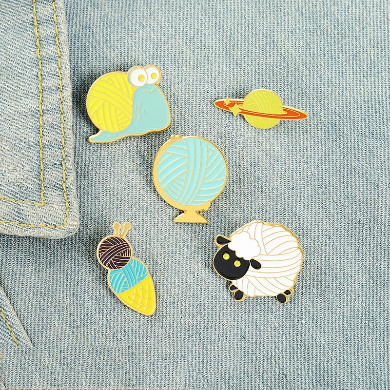 Wholesale Woollen Crafts Badges Funny Globe Ice Cream Planet Snails Sheep Brooches Woolen Ball Lapel Pin Enamel Pins