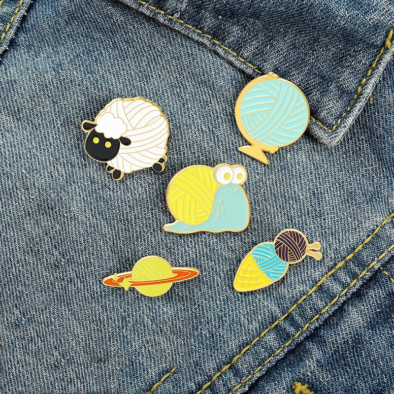 Wholesale Woollen Crafts Badges Funny Globe Ice Cream Planet Snails Sheep Brooches Woolen Ball Lapel Pin Enamel Pins