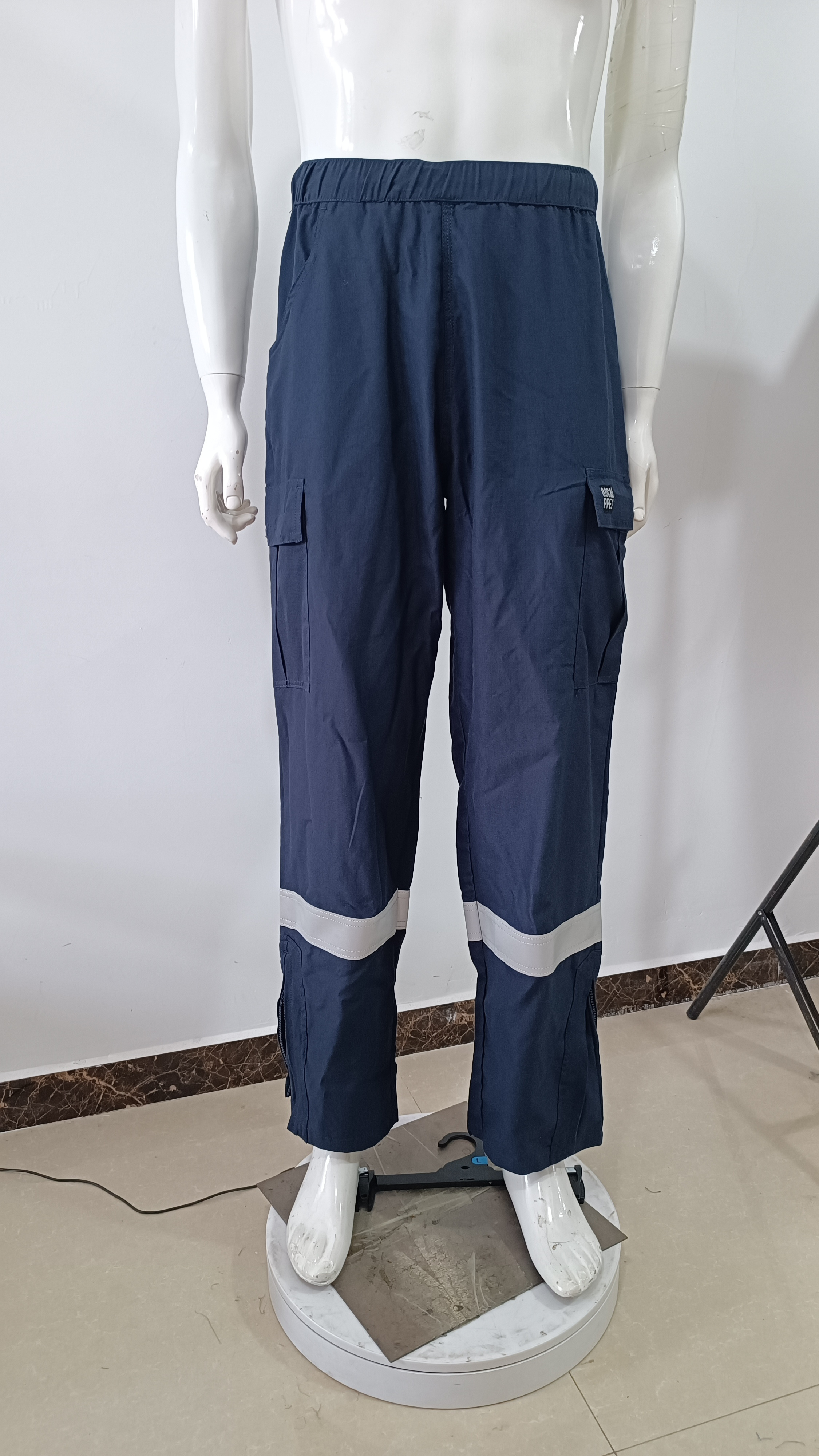 Wholesale industrial safety clothing Workwear FR cargo work pants flame retardant trousers