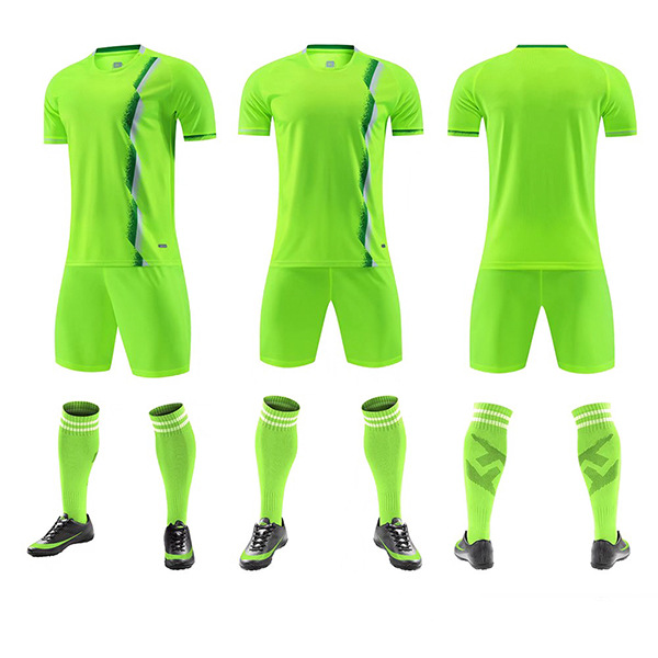 Summer Football Training Suits For Kids and Men Custom Football Jersey Set Team Soccer Wear Training Suit