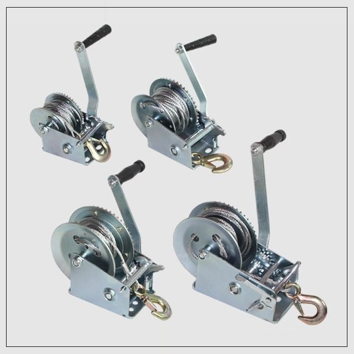 Hot sale self locking pulling hand winch quenching gear 820kg 1200kg hand anchor winch