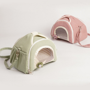 Factory Wholesale Small Pet Travel Bag Breathable Outdoor Pouch for Guinea Pig Hamster Bunny Sugar Glider Bird