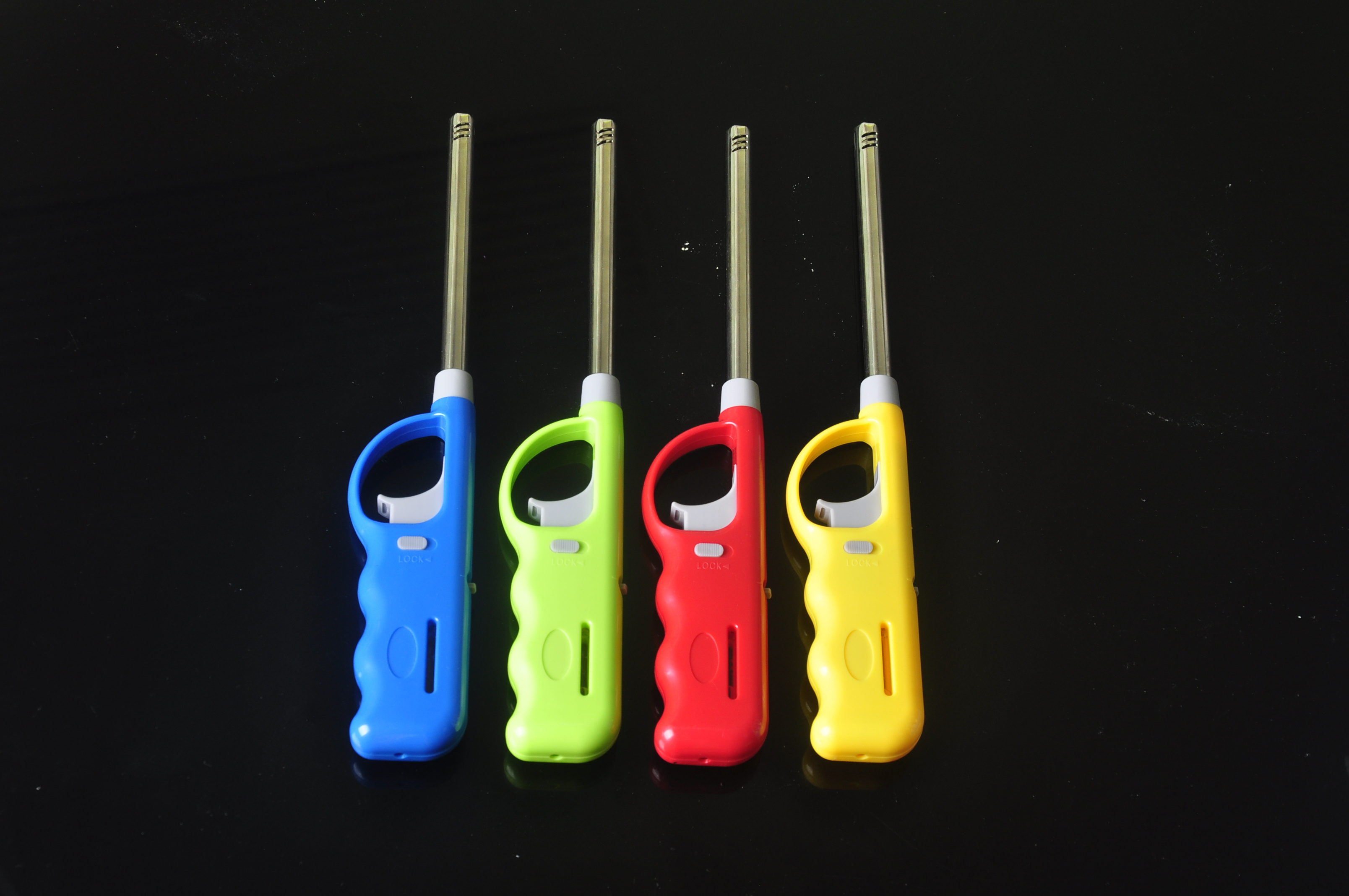 Hot Sale Iso 9994 Quality Electronic Bbq Lighter Refillable Candle Torch Electric Gas Lighter With Locking Button