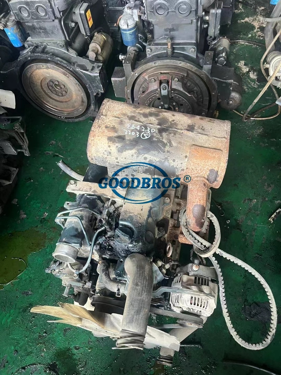 High Quality V2203 4 Cylinder Used Engine For Kubota