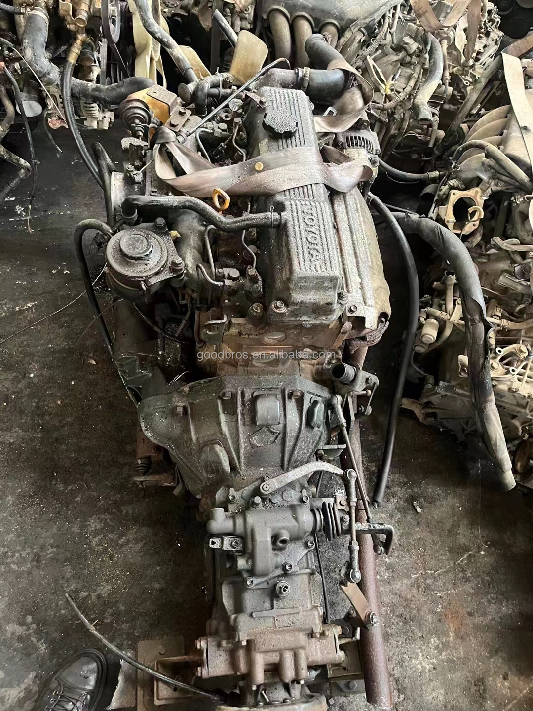 Used 1RZ 2RZ 3RZ 1HZ 1HD 1FZ 2TR 14B 15B Engine For Toyota