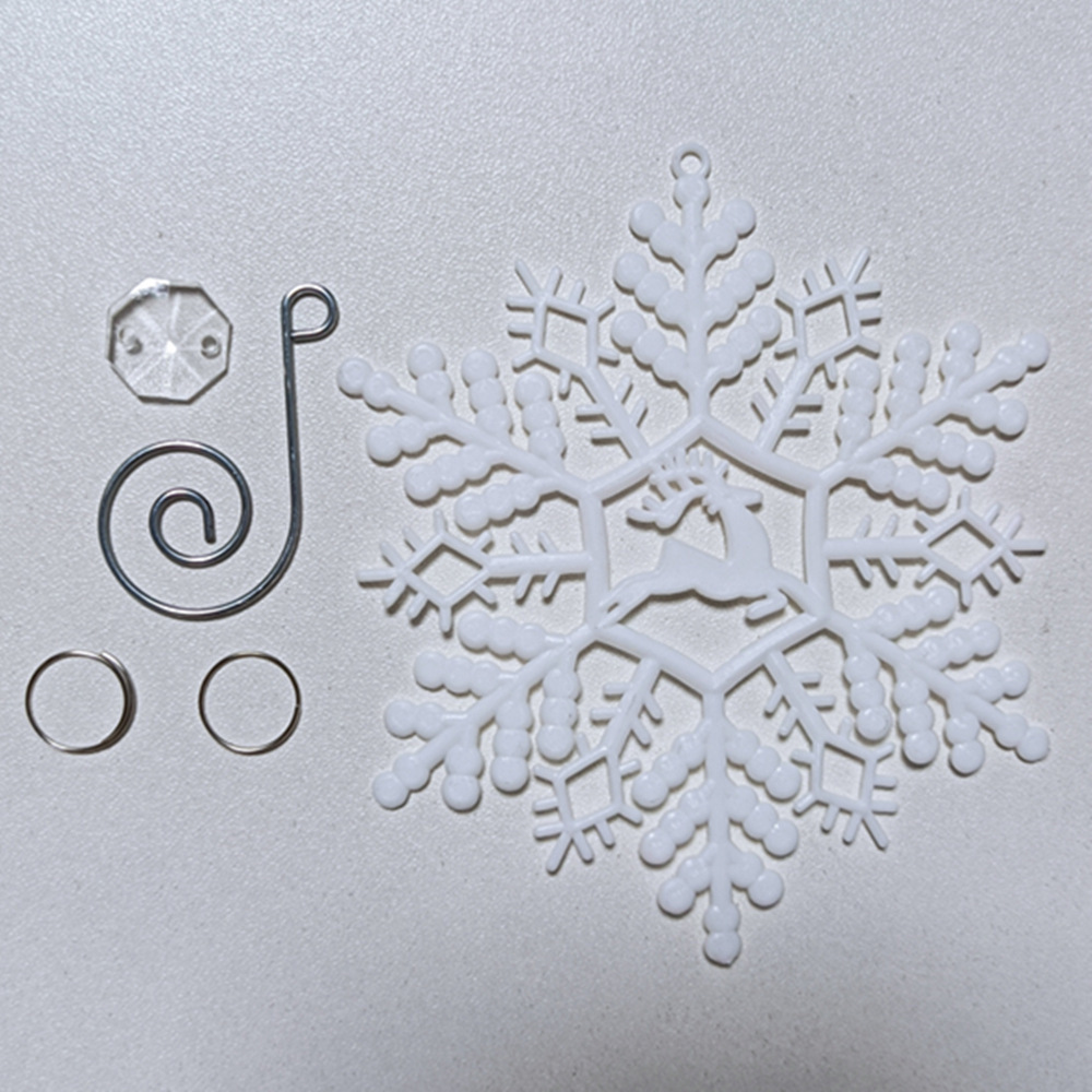 Creative Snowflake Pendant Christmas Tree Decoration White Snowflake Pendant Acrylic Pendant Accessories