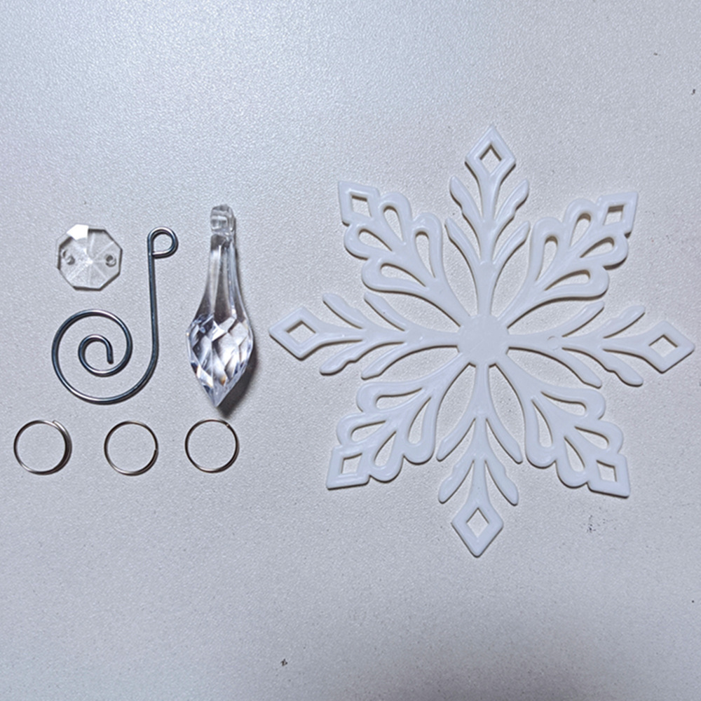 Creative Snowflake Pendant Christmas Tree Decoration White Snowflake Pendant Acrylic Pendant Accessories