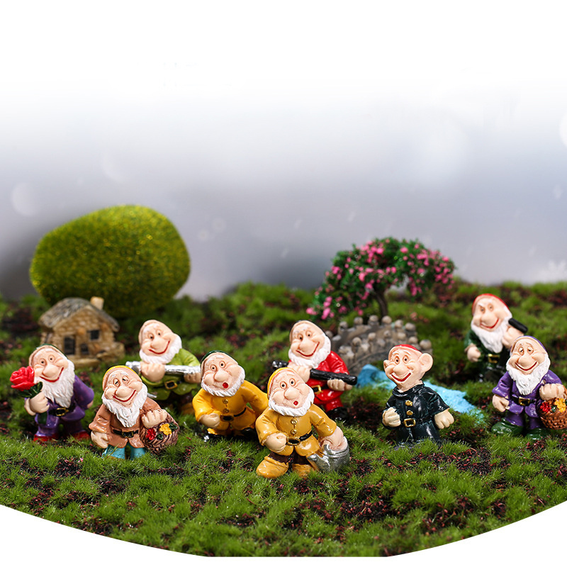 Micro Landscape Decoration Garden Wholesale Garden Gnomes Mini Dwarf Elf Miniature Garden Ornaments