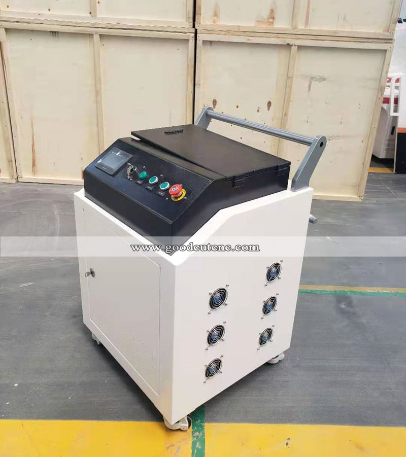 Portable 1500W 2000W Fiber Laser Cleaning Machine Laser Rust Removal For Metal Surface Rust