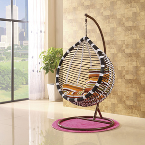 Indoor Wicker Rattan Garden Hanging Chair Outdoor Furniture Patio Swings Hanging Cocoons Egg Swing Chair with Metal Stand