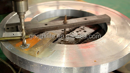 Rotary slitting blade for cutting mild steel coils