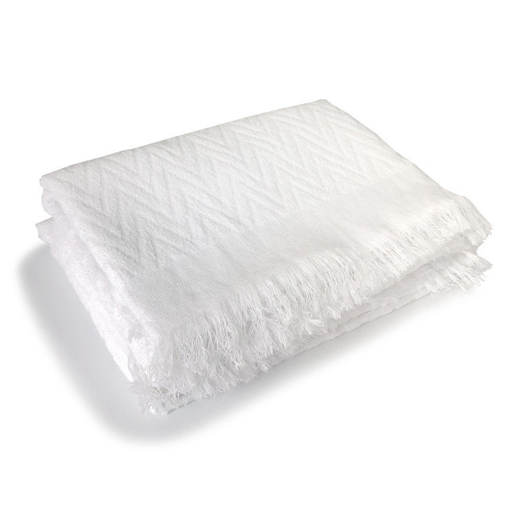 Factory direct selling microfiber white jacquard moslem umrah ihram haji towels pakistan