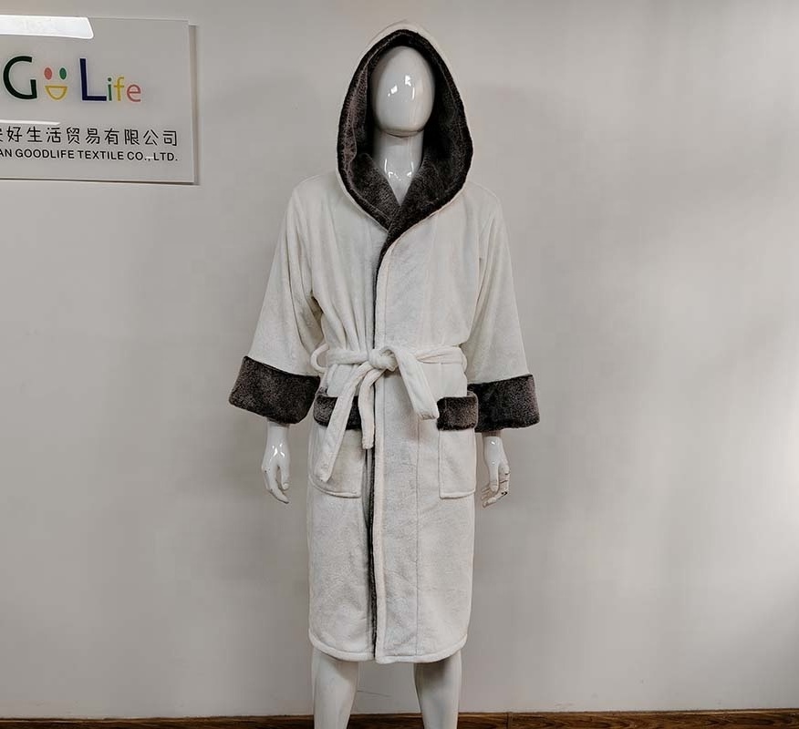 Custom Luxury Hotel Bathrobes Unisex Fluffy Ladies White Hooded Winter Pajamas For Men Women's Thick Bath Robes