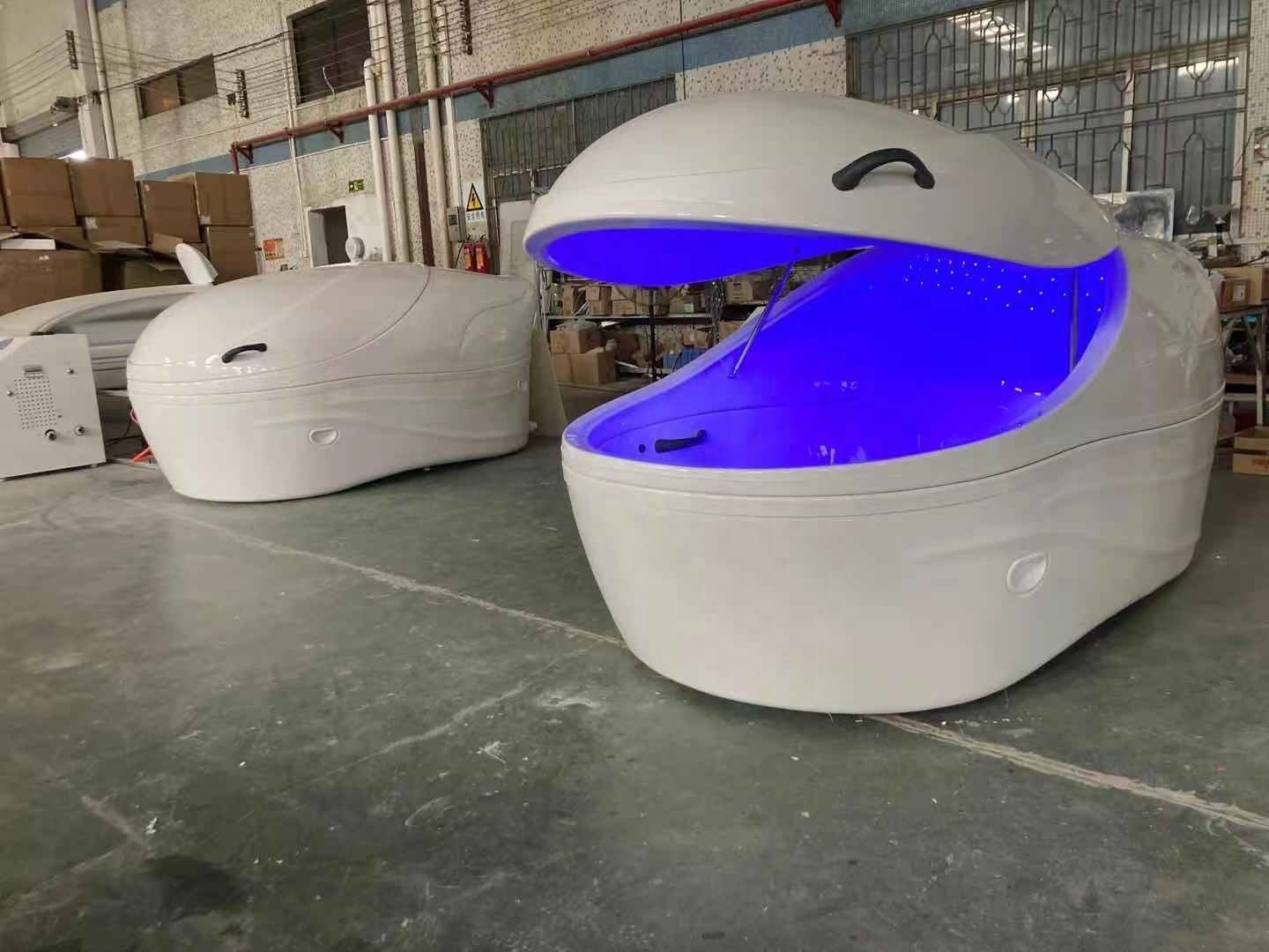 2022 new arrival big size Acrylic Epsom Salt Flotation Tanks Float  Spa Sensory deprivation tank pod with starlight touch screen