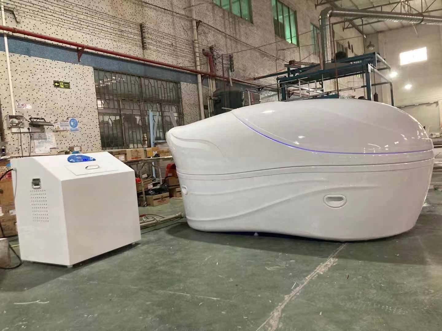 2024 tall big people use floating floatation therapy espom salt water massage sensory deprivation isolation meditation tank pod