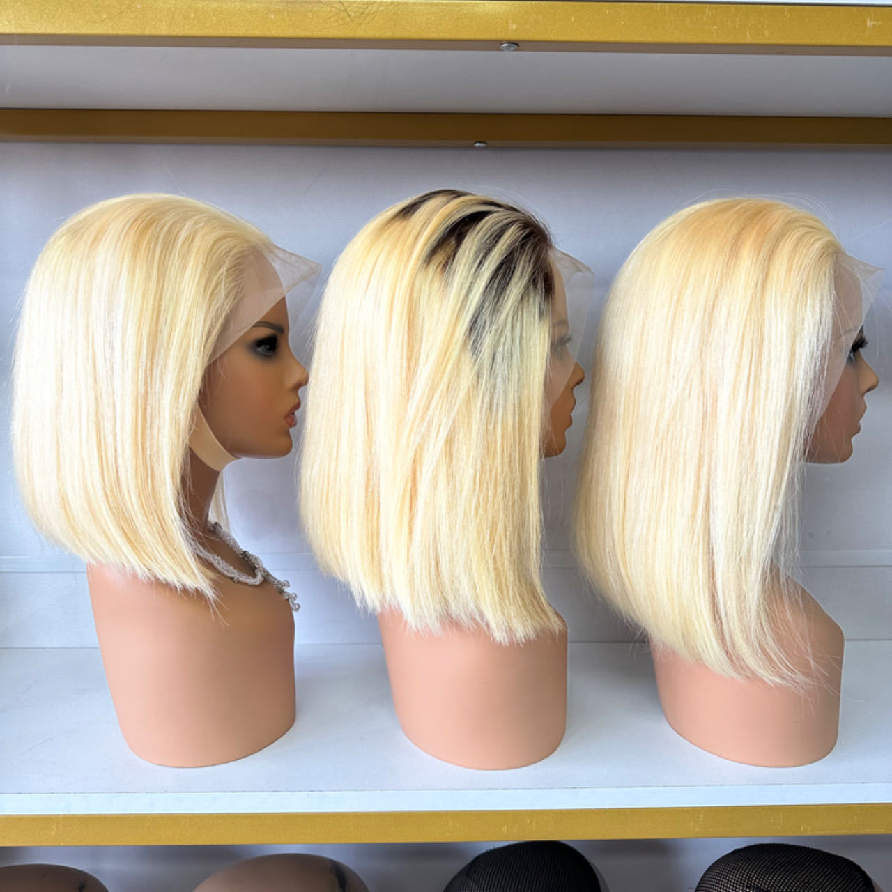 Goodluck wholesale T4/613# ombre blonde color bobo 13x4 Transparent full frontal straight lace front short bob wig