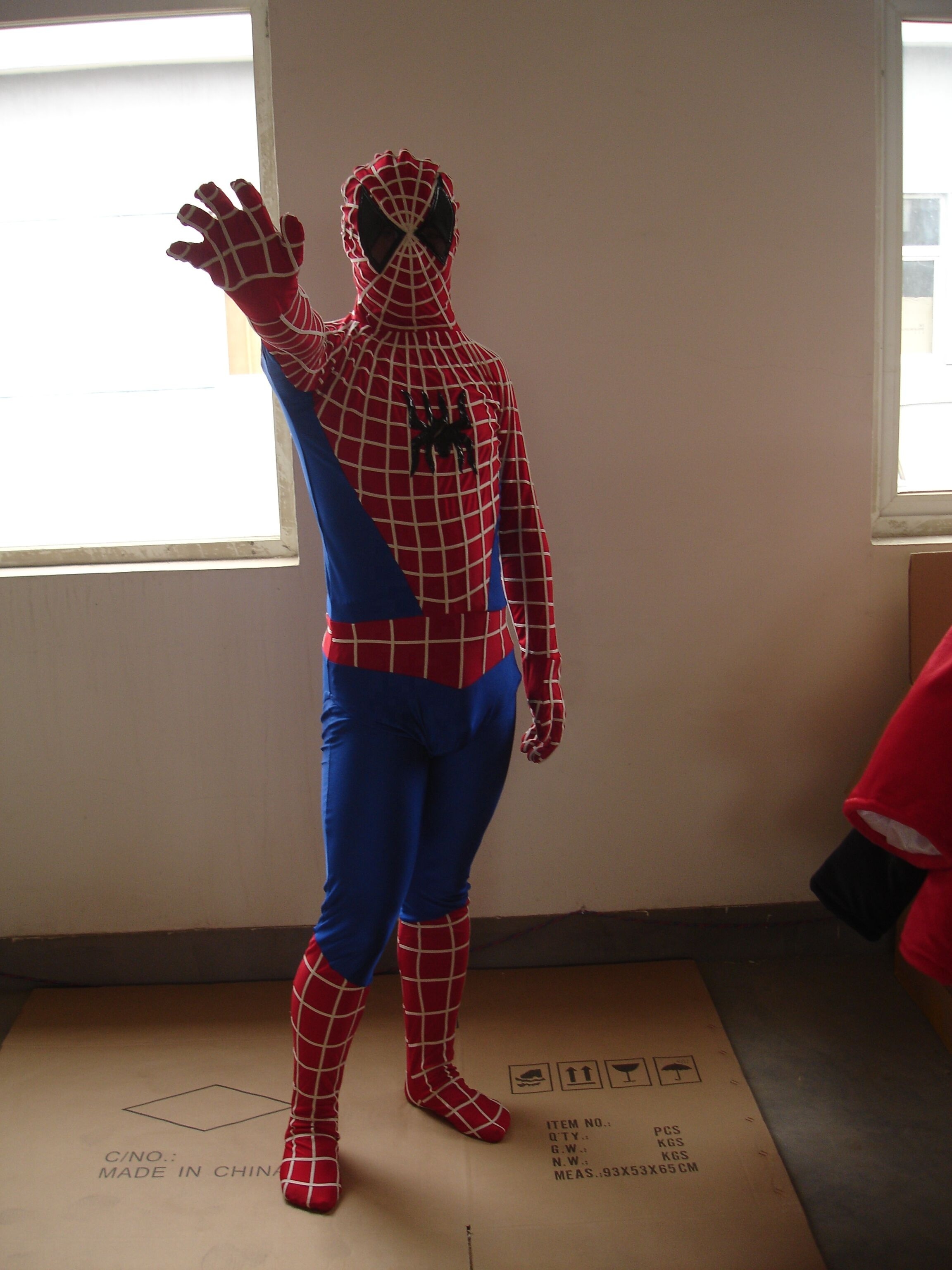 China custom stylish hand made Adult Spiderman mascot costumes, elastic polyester adult costume for party