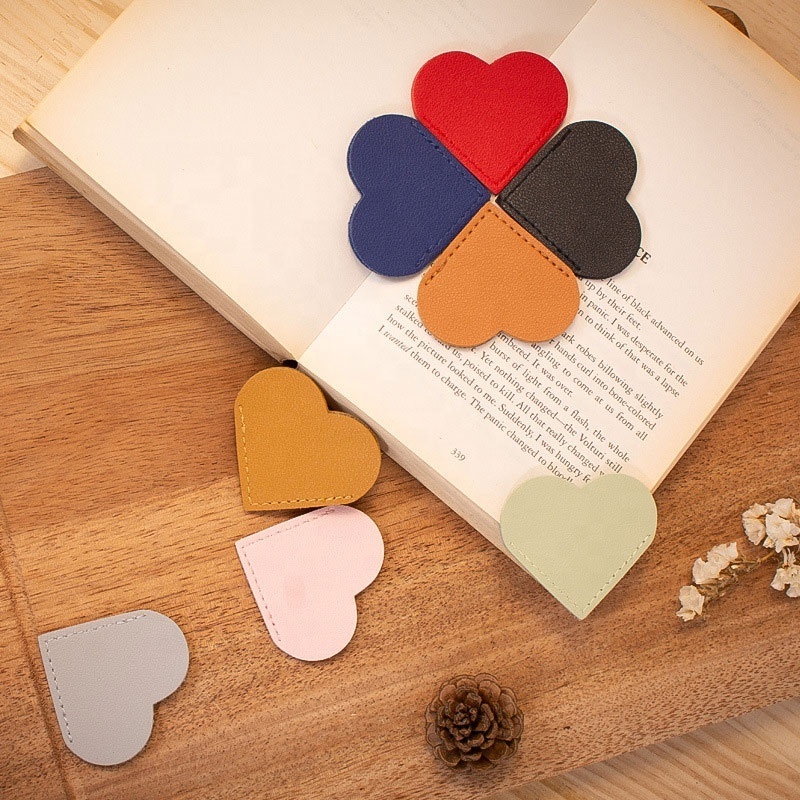 Personalized Custom Promotional Bookmarks Love Heart Shaped Corner Page PU Leather Bookmark