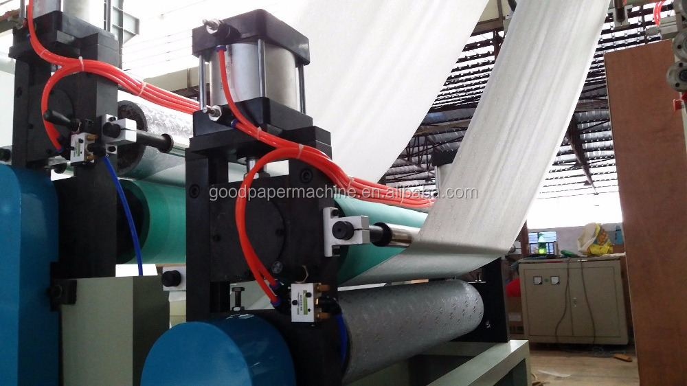 Tissue paper processing Automatic embossing folding facial paper converting machine