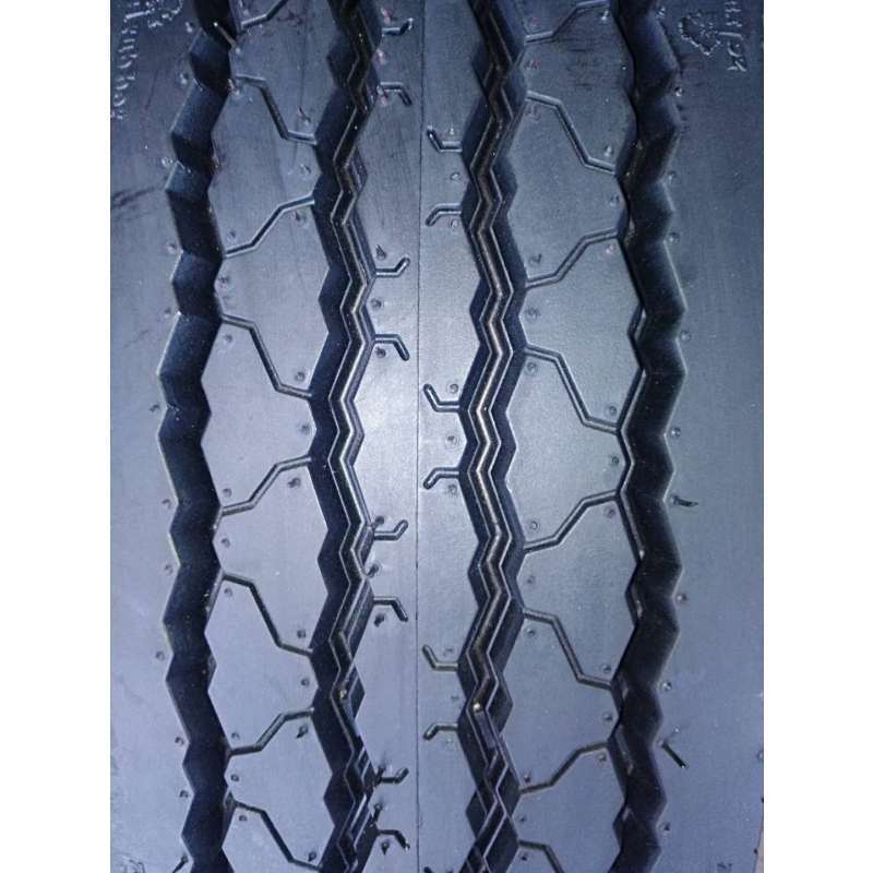 Westlake Tire Cheap Chinese Tire 7.50R16-14 AZ686 High Strength Cold Chain Tire for Light Truck