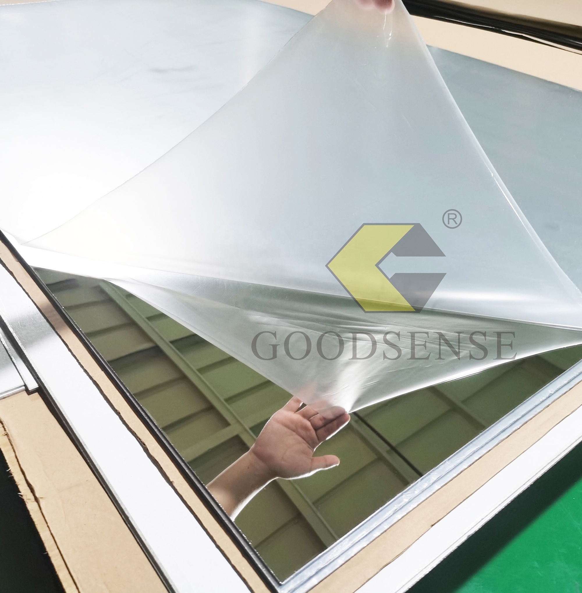 Goodsense Polycarbonate Silver One Way Mirror Factory Large 4ft*8ft PC Mirror Board Shatterproof Poly for Room Decoration